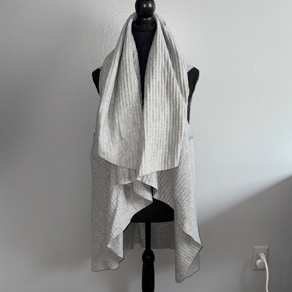 Saks Fifth Avenue Black Label Gray Vest